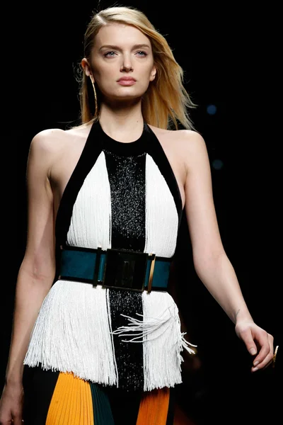 Look 9
